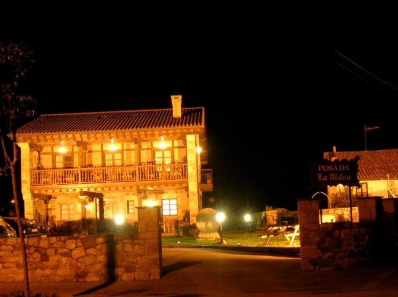 Posada La Aldea Orena Extérieur photo