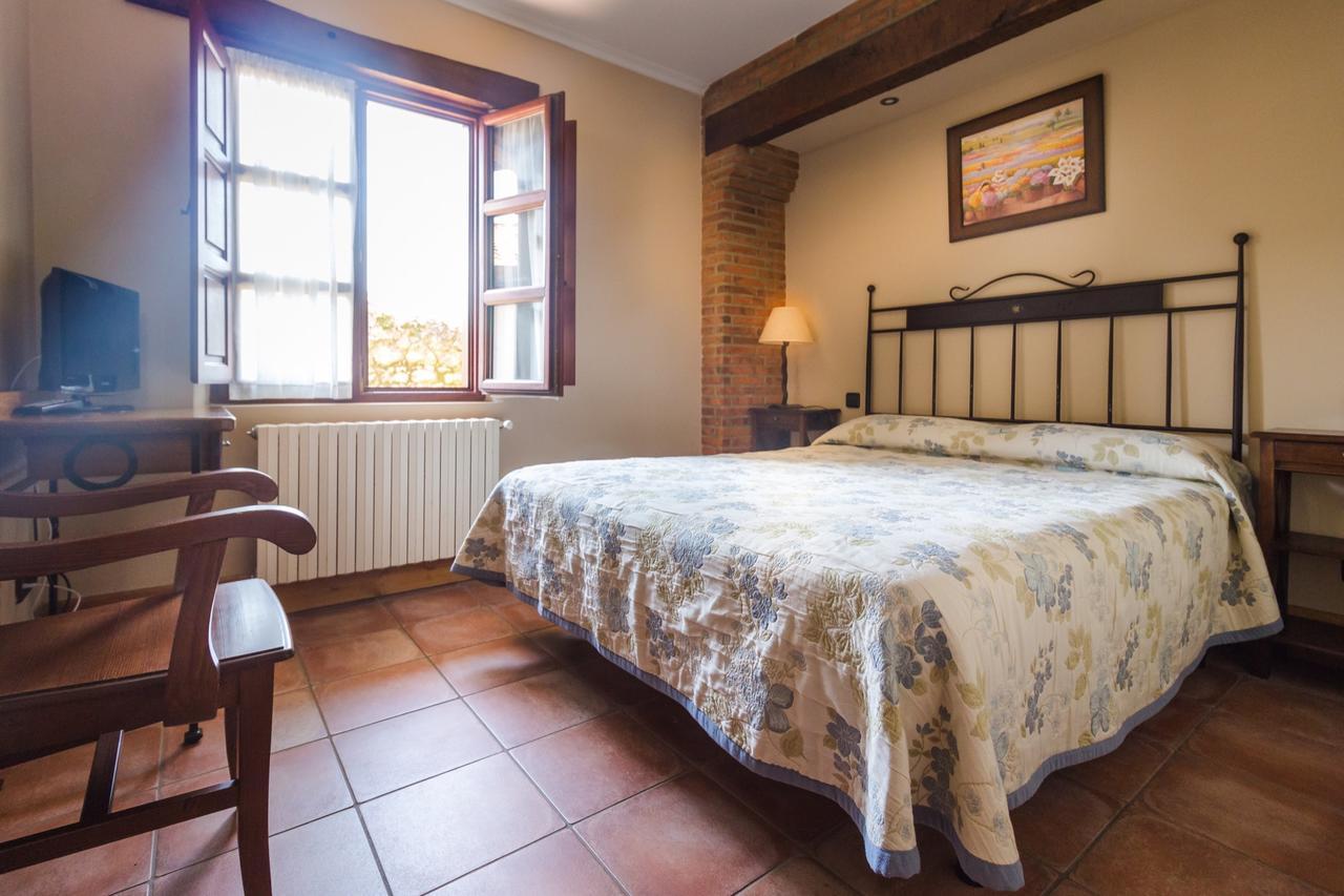 Posada La Aldea Orena Extérieur photo